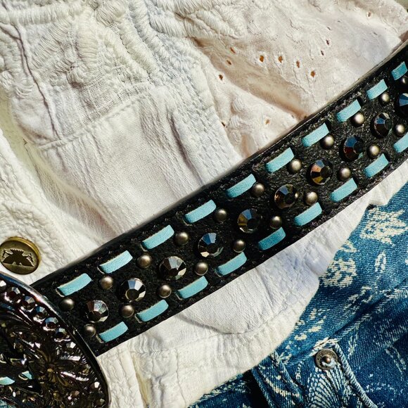 Black & Blue Leather Western Belt w/ Black Crystals - Picture 4 of 9